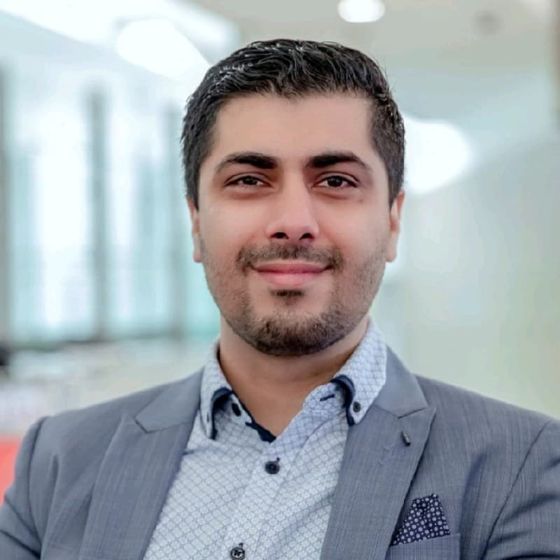 founder-img